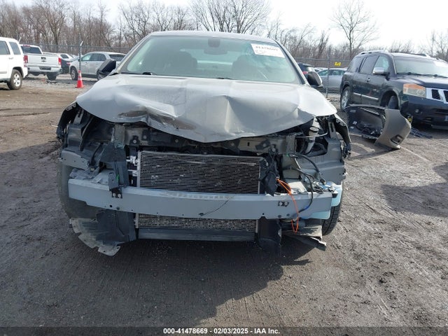 2G1105S35J9116562 Chevrolet IMPALA 1LT