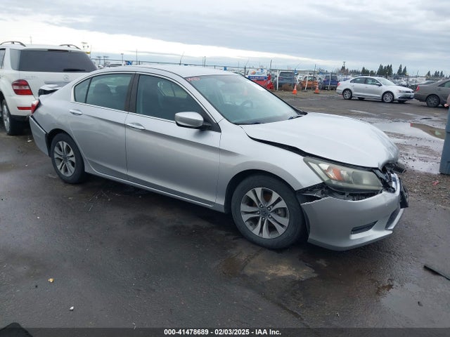 2014 1HGCR2F34EA085475 главное изображение