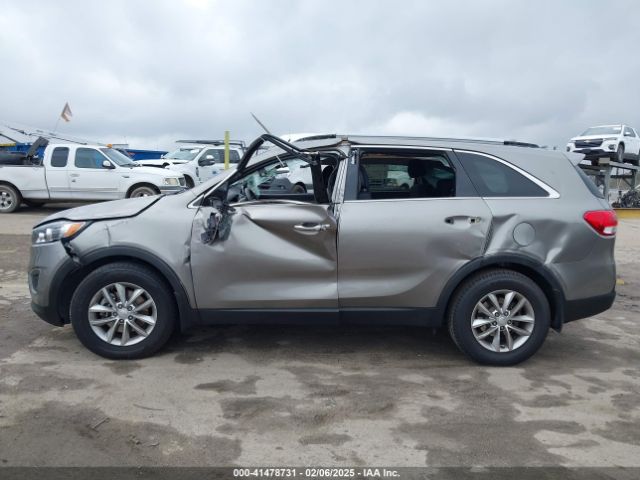 5XYPG4A35GG149678 KIA Sorento 2.4l Lx
