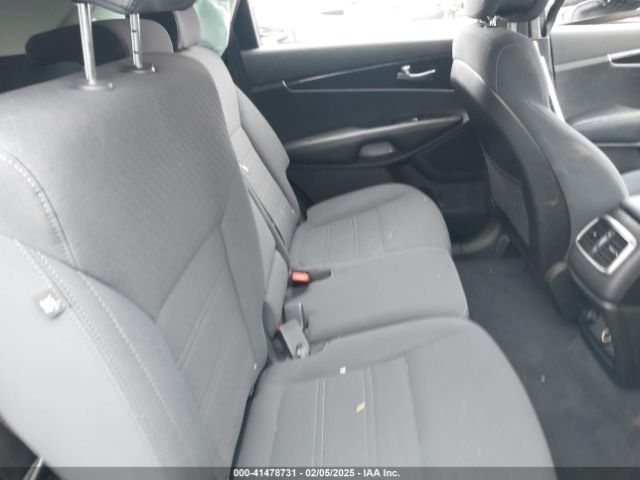 5XYPG4A35GG149678 KIA Sorento 2.4l Lx