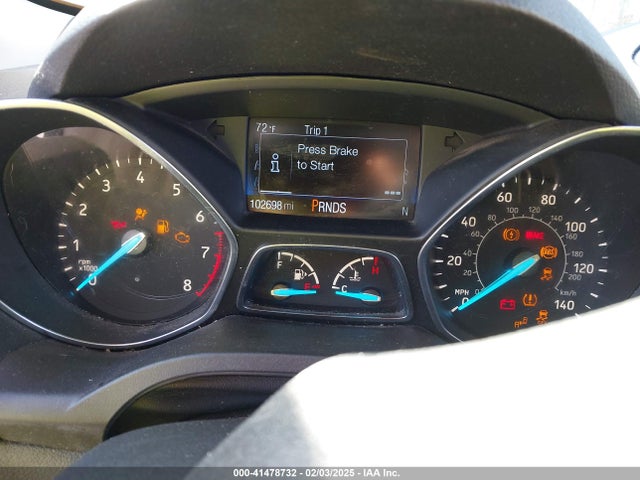 1FMCU0GD0KUA44436 Ford ESCAPE SE