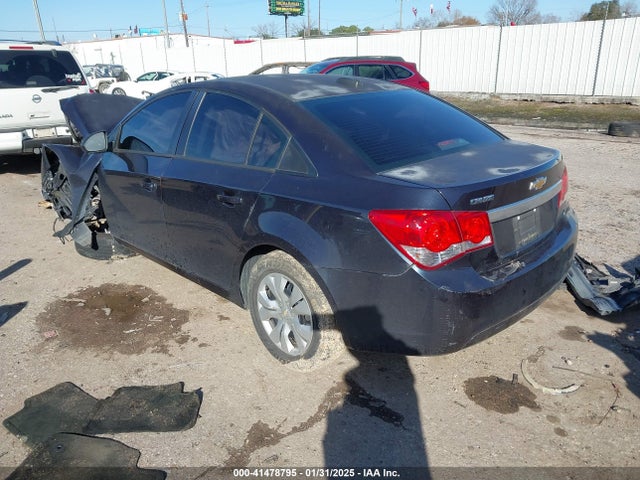 1G1PA5SH4F7159835 Chevrolet Cruze Ls Auto