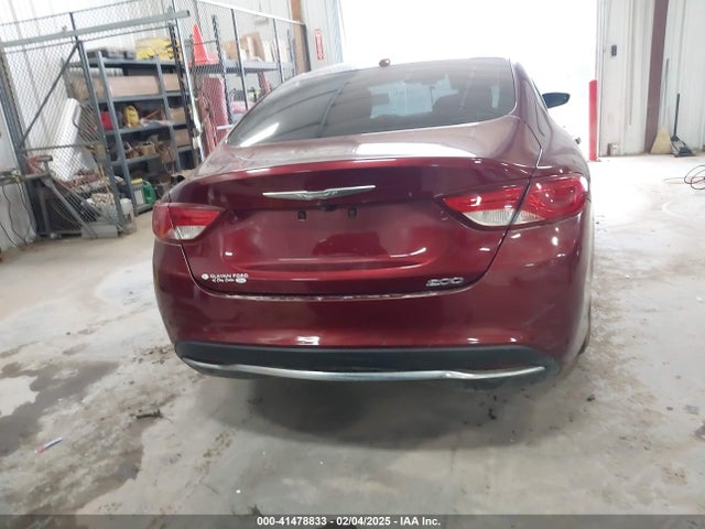1C3CCCAB1FN646153 Chrysler 2015