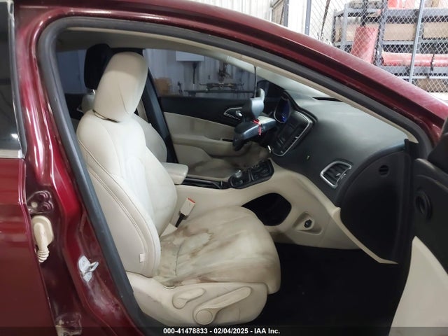 1C3CCCAB1FN646153 Chrysler 2015