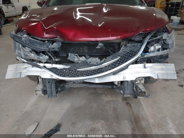1C3CCCAB1FN646153 Chrysler 2015