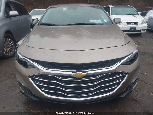 1G1ZD5ST0RF105110 Chevrolet Malibu Fwd 1lt