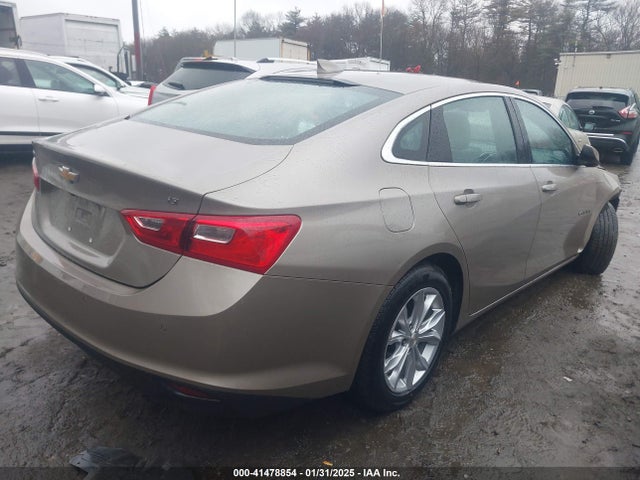 1G1ZD5ST0RF105110 Chevrolet Malibu Fwd 1lt