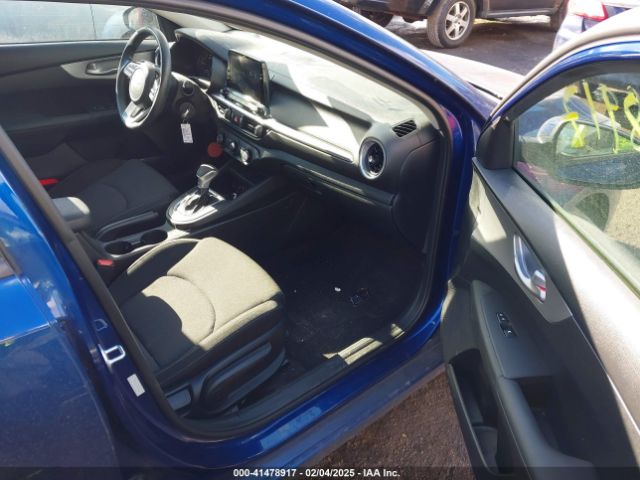 3KPF24AD6PE504664 KIA Forte Lxs