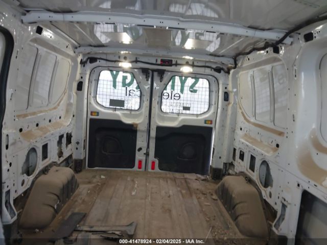 1FTYE1YG9HKA71418 Ford Transit-150