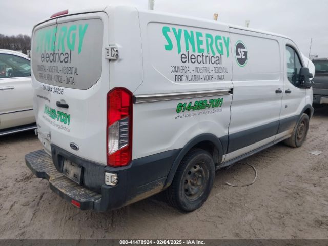 1FTYE1YG9HKA71418 Ford Transit-150