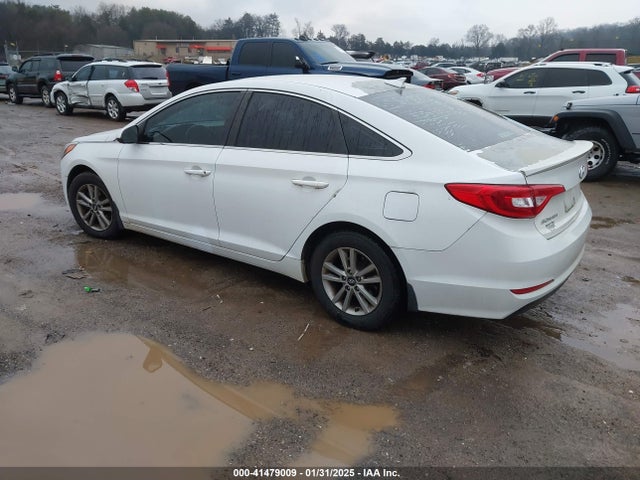 Hyundai SONATA SE 2015 5NPE24AFXFH169349 Image 3