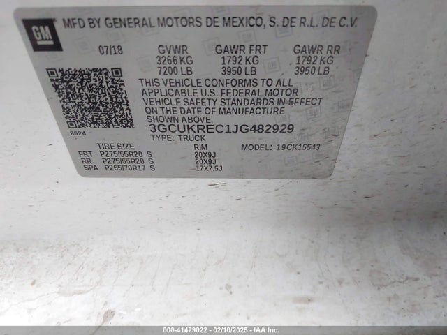 3GCUKREC1JG482929 Chevrolet Silverado 1500 2lt