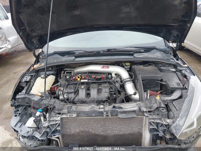 1FADP3L92FL241872 Ford FOCUS ST