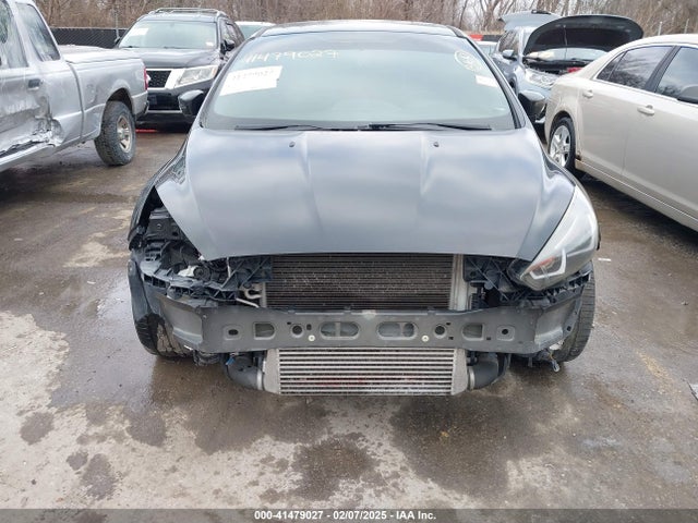 1FADP3L92FL241872 Ford FOCUS ST