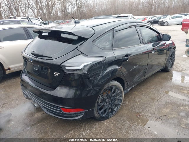 1FADP3L92FL241872 Ford FOCUS ST