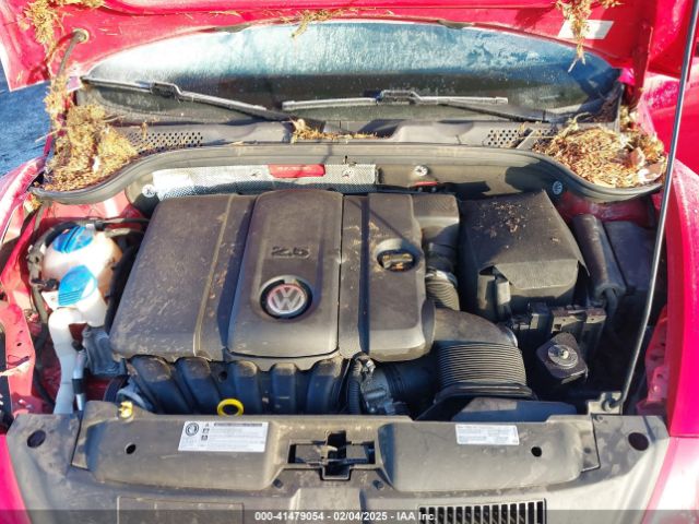 3VWJP7AT8EM629573 Volkswagen Beetle 2.5l
