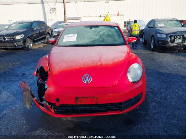 3VWJP7AT8EM629573 Volkswagen Beetle 2.5l