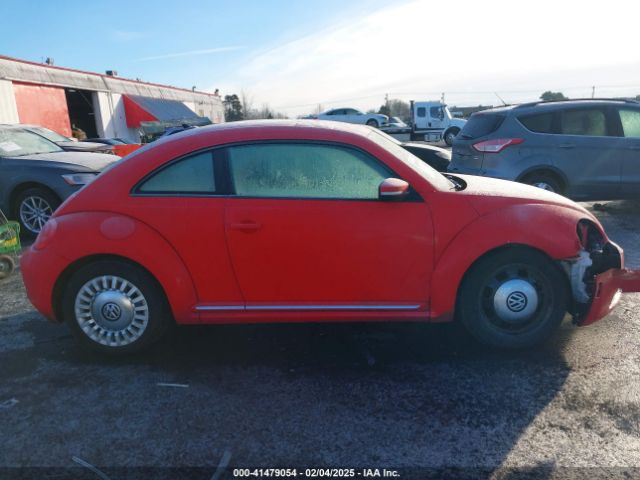 3VWJP7AT8EM629573 Volkswagen Beetle 2.5l