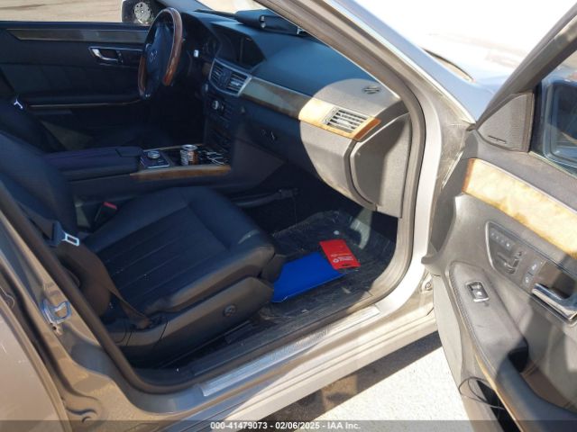 2010 MERCEDES-BENZ E 550 WDDHF9AB6AA079813 Photo 4