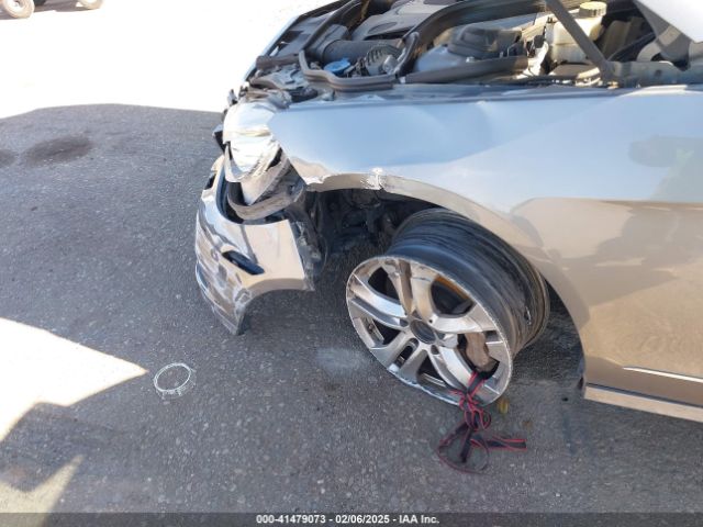 2010 MERCEDES-BENZ E 550 WDDHF9AB6AA079813 Photo 5