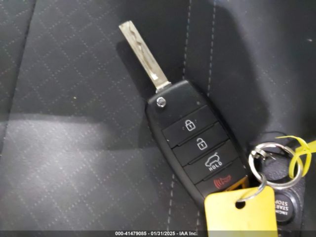 5XYPGDA36LG703580 KIA Sorento 2.4l Lx