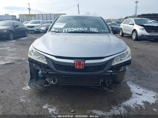 Honda ACCORD LX 2017 1HGCR2F32HA003098 Image 11