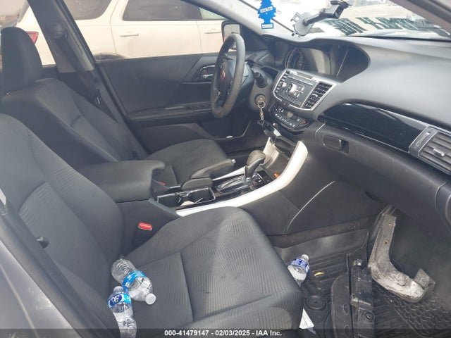 Honda ACCORD LX 2017 1HGCR2F32HA003098 Image 5