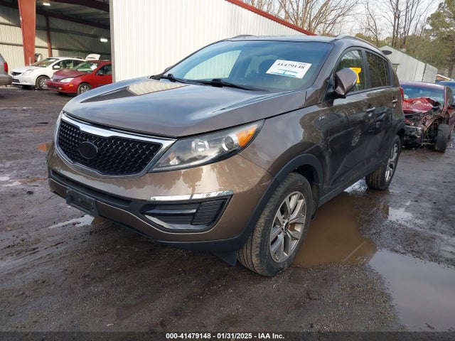 KIA Sportage Lx 2015 KNDPBCACXF7686535 Image 2