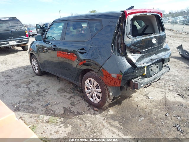KIA SOUL LX 2021 KNDJ23AU2M7774538 Image 3