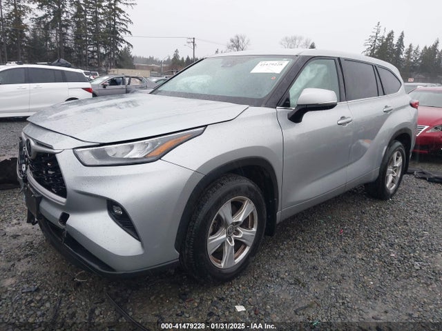 Toyota Highlander Le 2020 5TDBZRBH9LS014227 Image 2