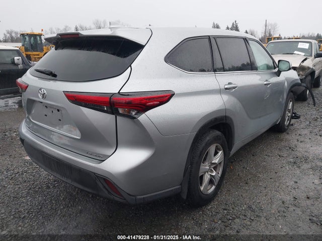 Toyota Highlander Le 2020 5TDBZRBH9LS014227 Image 4