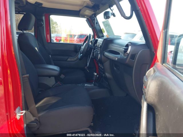 1C4BJWDG2EL126480 Jeep Wrangler Unlimited Sport