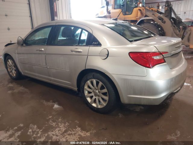 2012 CHRYSLER 200 1C3CCBBB9CN212552 Photo 2