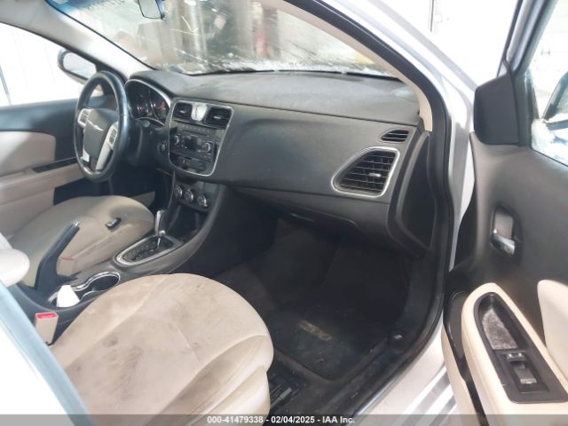 2012 CHRYSLER 200 1C3CCBBB9CN212552 Photo 4