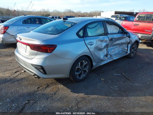 3KPF24AD9KE040536 KIA Forte Lxs