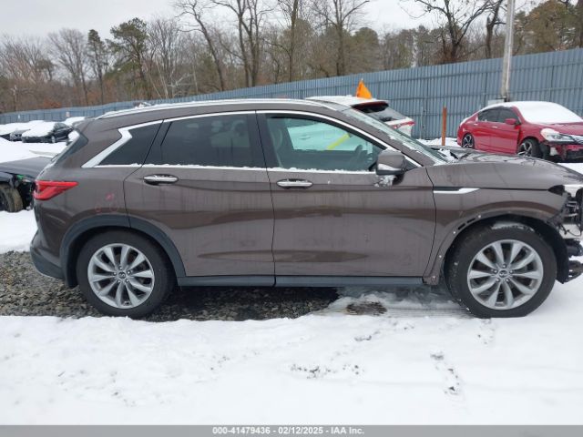 3PCAJ5M30KF129797 Infiniti Qx50 Luxe