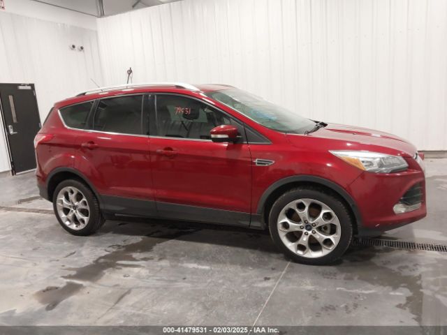 1FMCU9JX8EUC37090 Ford Escape Titanium