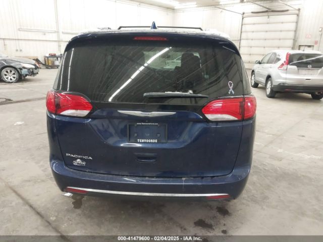 2C4RC1BG6HR745254 Chrysler Pacifica Touring-l