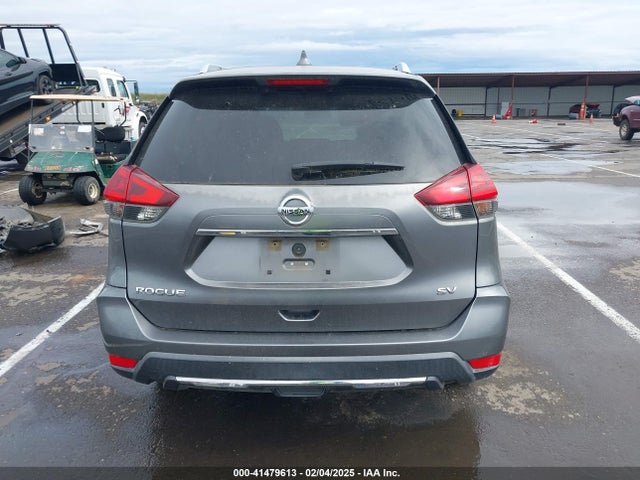 Nissan ROGUE SV 2018 KNMAT2MT0JP516525 Image 17