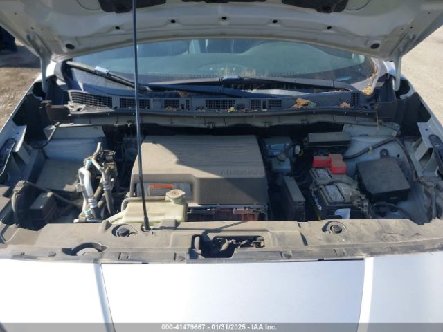 1N4AZ1CP0JC307618 Nissan Leaf Sl