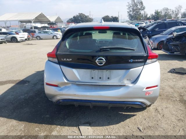 1N4AZ1CP0JC307618 Nissan Leaf Sl