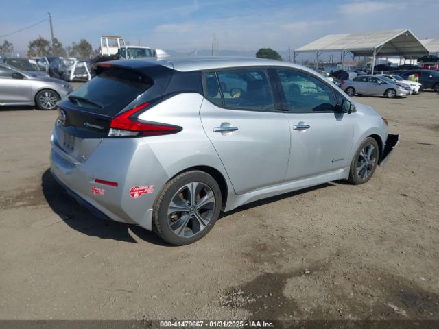 1N4AZ1CP0JC307618 Nissan Leaf Sl
