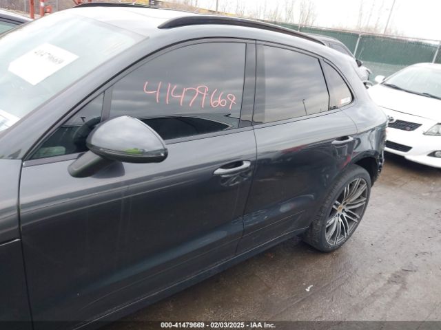 WP1AF2A59JLB71496 Porsche Macan Turbo