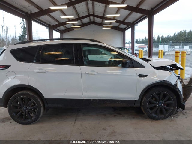 Ford ESCAPE SE 2017 1FMCU0GD9HUB64177 Image 13