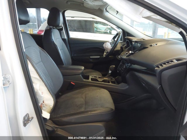 Ford ESCAPE SE 2017 1FMCU0GD9HUB64177 Image 5