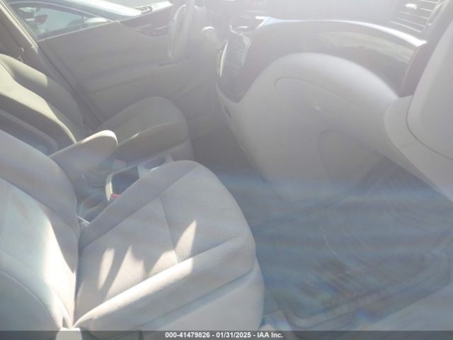 JN8AE2KP3F9127054 Nissan QUEST S