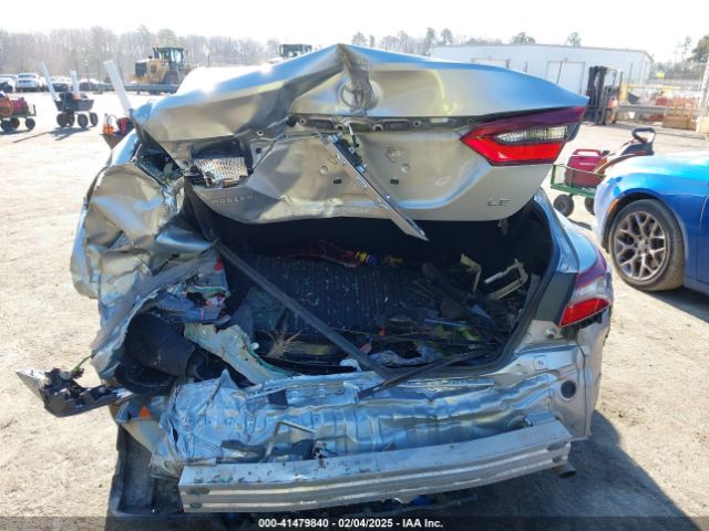 4T1C11AK4NU056843 Toyota CAMRY LE