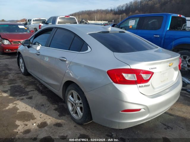 1G1BE5SM6H7137124 Chevrolet Cruze Lt Auto