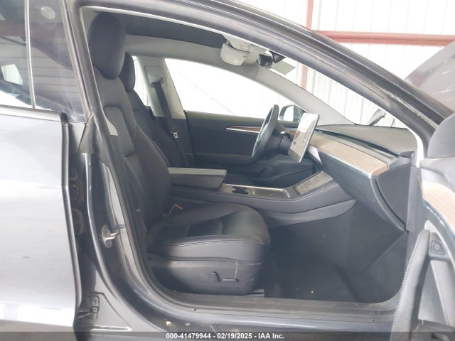2023 TESLA MODEL 3 5YJ3E1EA9PF399749 Photo 4
