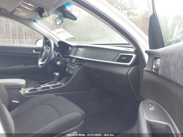 5XXGT4L35LG420813 KIA Optima Lx